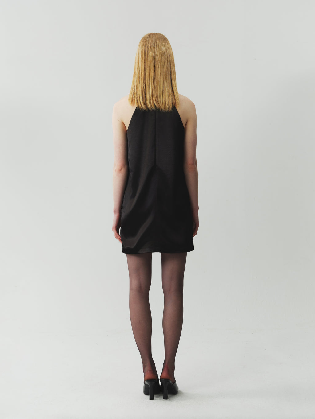Acetate Combined Lace Sleeveless Dress with Cut-Out Detai