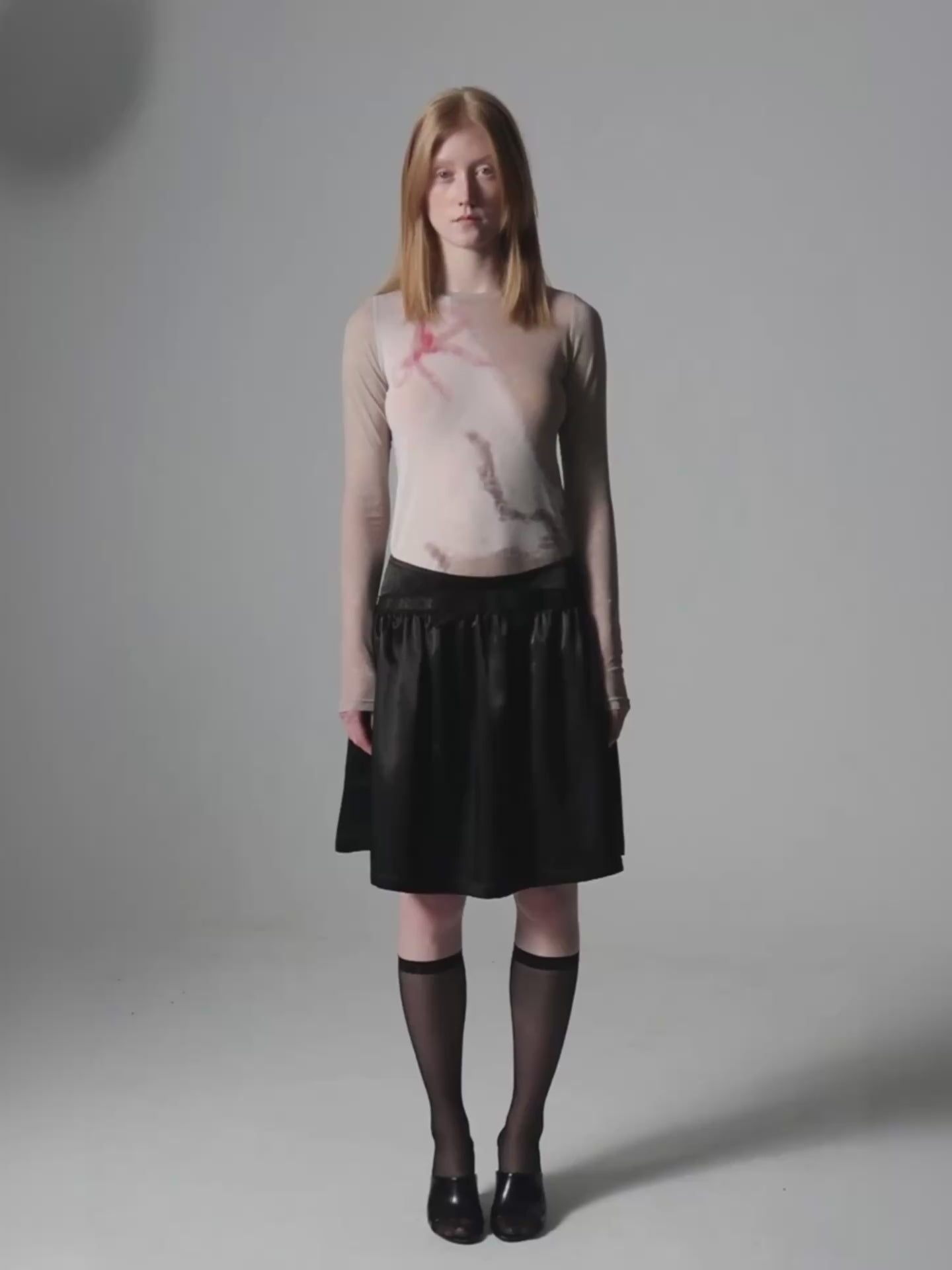 Acetate Combined Lace Skirt with Cut-Out Detai